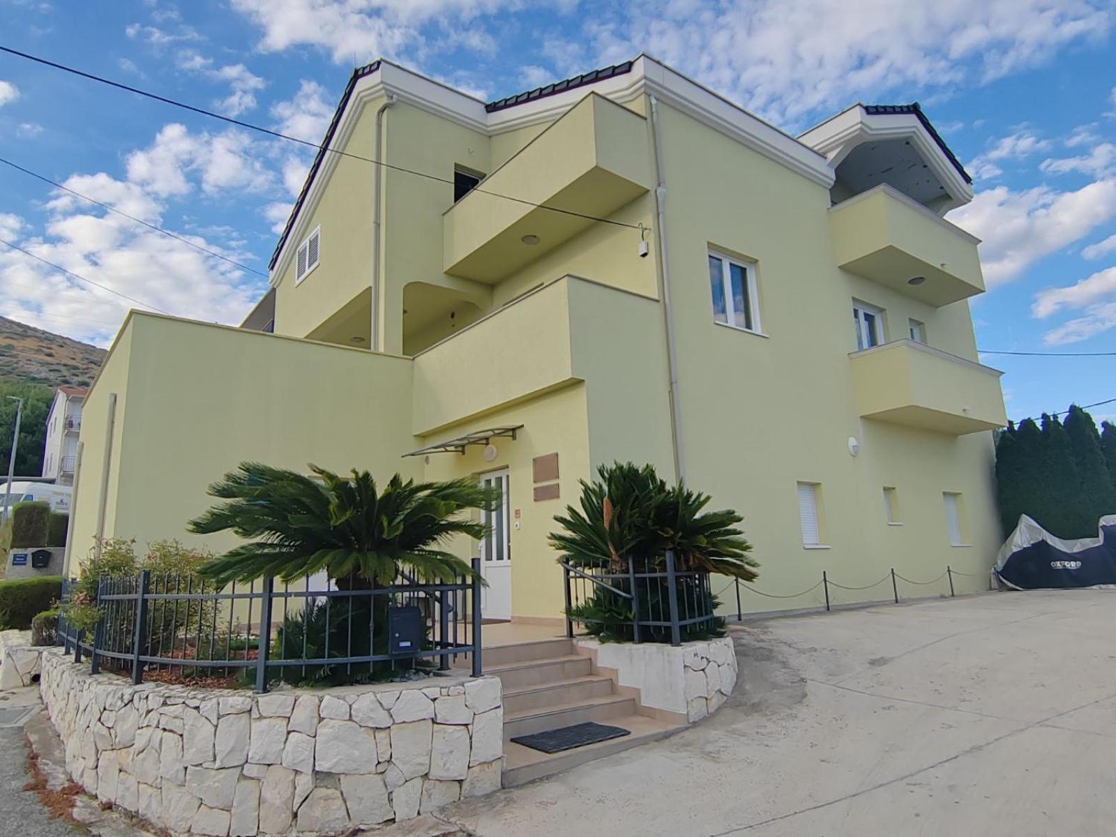 Apartman Memories Τρογκίρ Εξωτερικό φωτογραφία